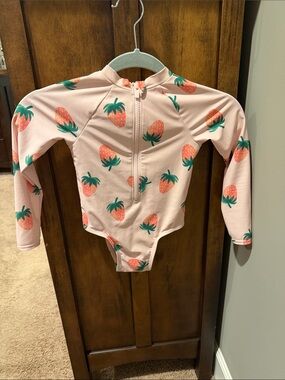 Girls Old Navy Long-Sleeve One-Piece Rash Guard Swimsuit - Pink Strawberry